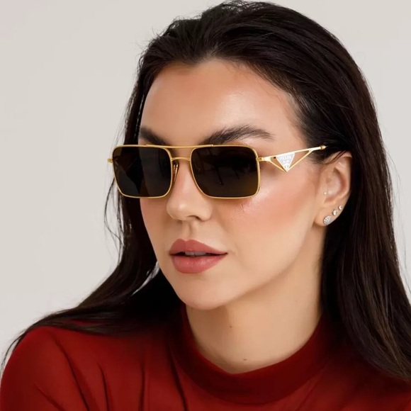 NEW SPR A52 15N01T PRADA SUNGLASSES PRA52S GOLD SQUARE PR A52S 15N01T EYEWEAR - Picture 1 of 4